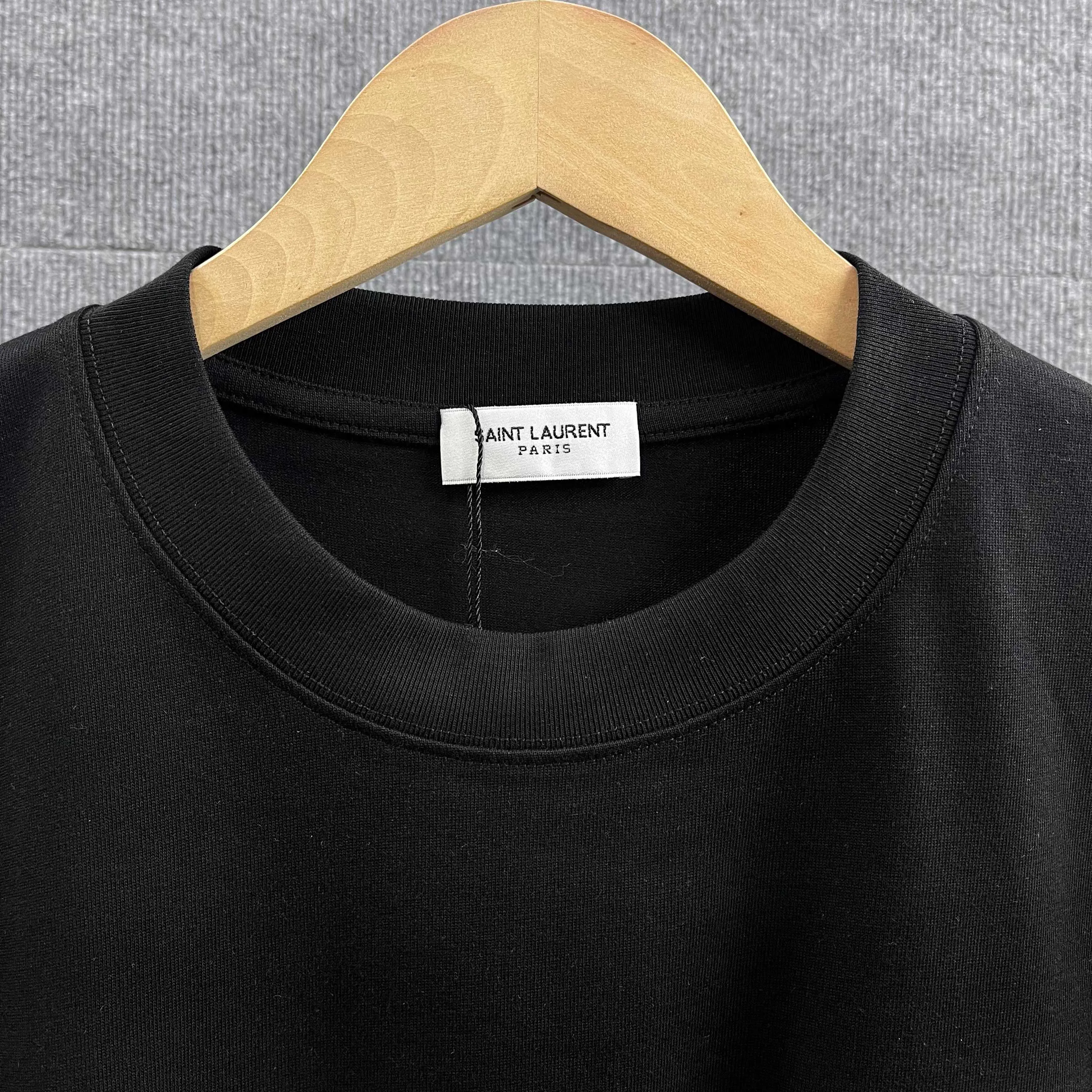 ysl* * * 2026 New Arrival Classic + ， Same Style Size： S （90-130 ） M （120-150 ） L （140-165 ） XL （160-180 ） XXL （180-210 ） ：Black White